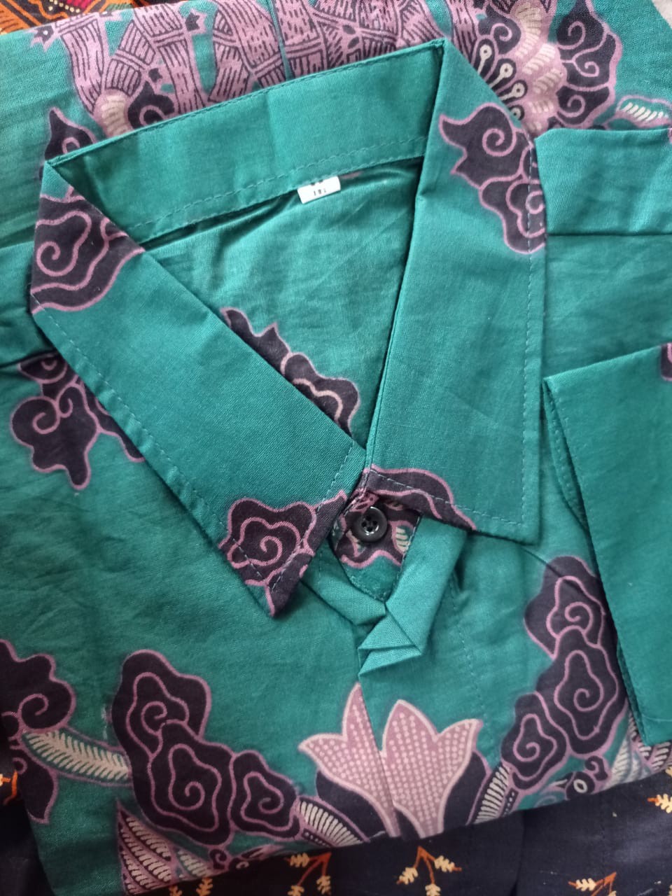 Kemeja Batik Spesial Navy / Batik Pria Lengan Panjang / Baju Batik Pria / Seragam Batik