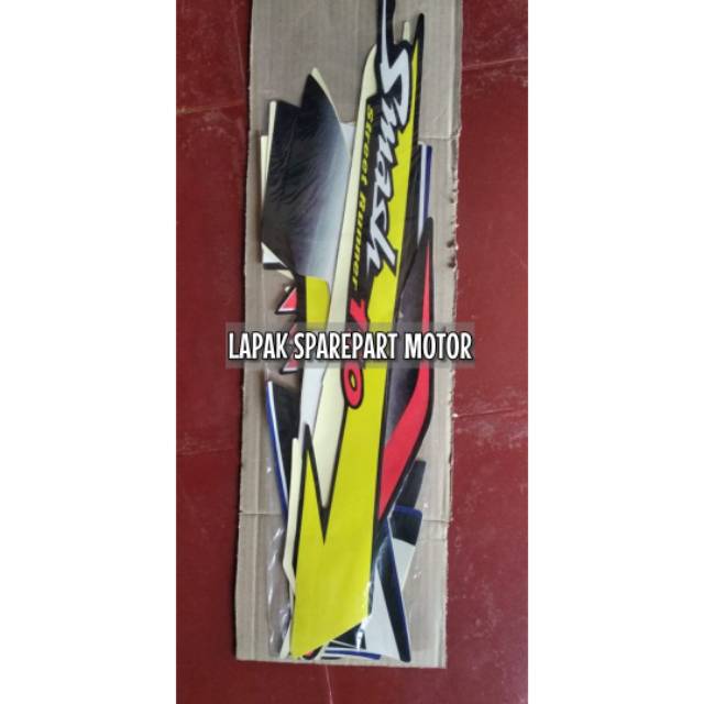 Striping stripping stiker lis bodi suzuki smash sr