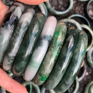  Gelang  giok  batu asli warna hijau tua Shopee Indonesia