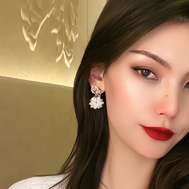 Leads Fashion 1059 Anting Wanita Korea Import