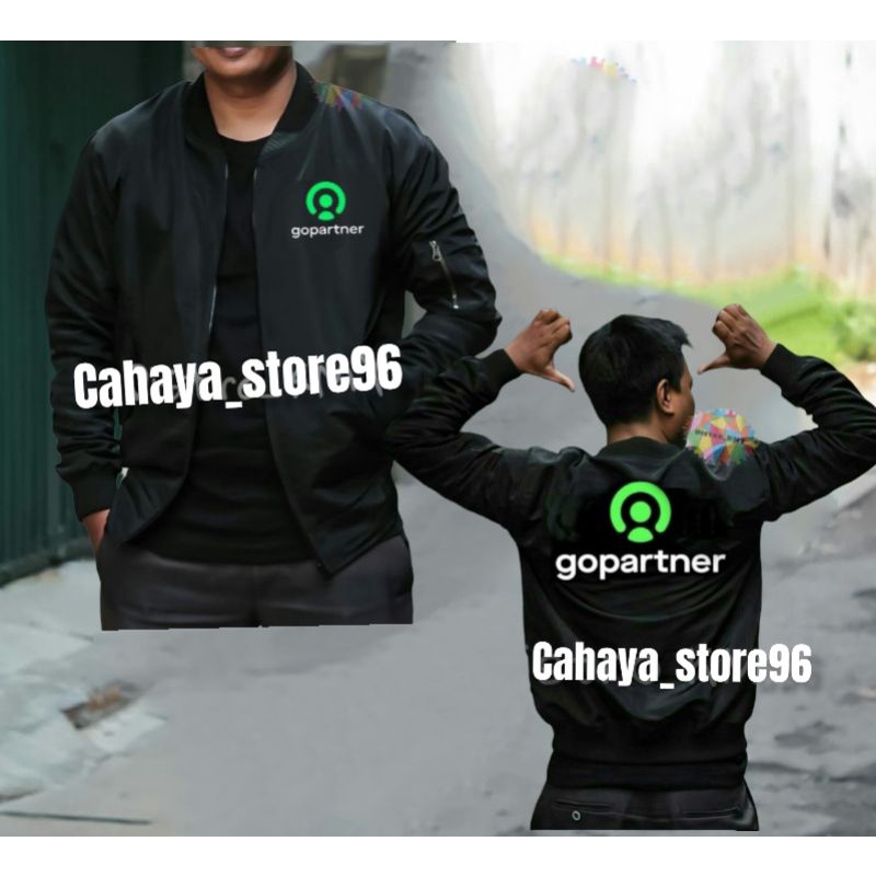 Jaket Bomber Waterproof / Sablon Gopartner Terbaru / Bomber Polos Hitam
