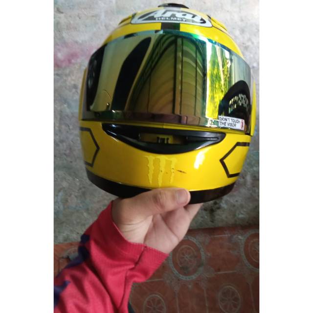 Arai ala ala basic cargloss racer
