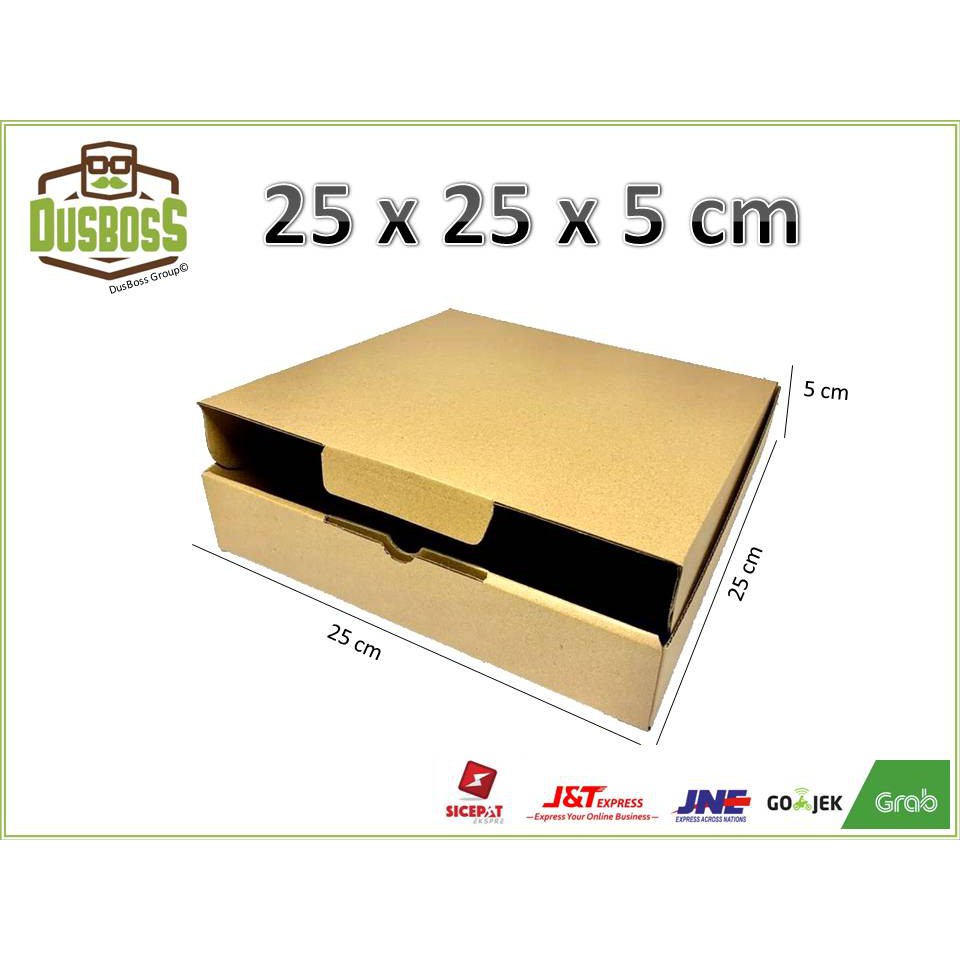 

Kardus Box Ukuran 25 x 25 x 5 cm model Die Cut untuk kotak Baju , Akesesorid dll