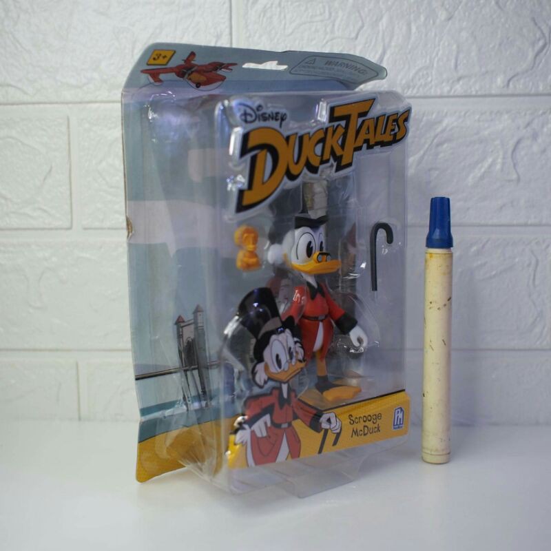 mainan figurePaman Gober scrooge McDuckDisney ducktalesTinggi sekitar 5inchOriginal phatmojoDetail