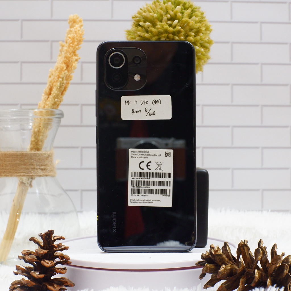 Xiaomi MI 11 Lite RAM 6/128 8/128 Fullset - Hp Bekas Second