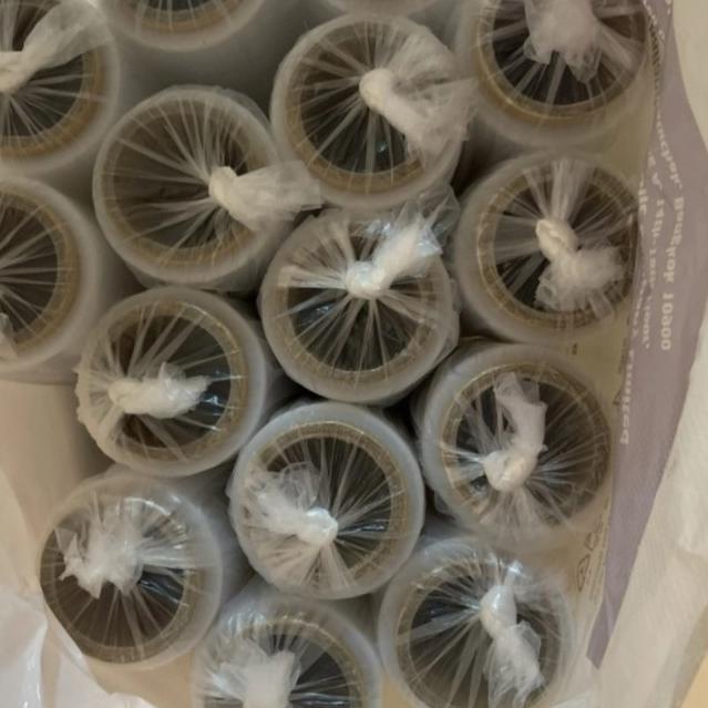 

Plastik Wraping Roll 50cm x 150M wrna putih (pembungkus koper/barang)