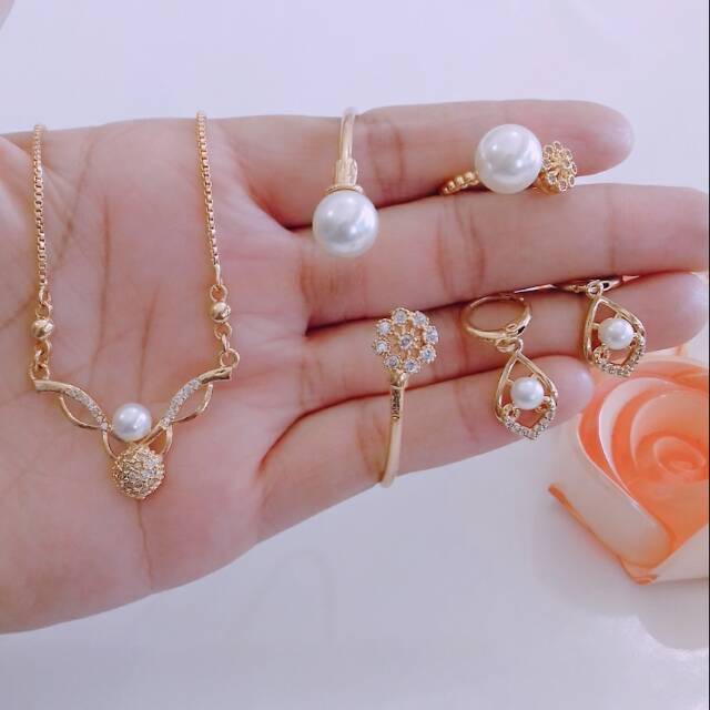 SET XUPING PERMATA PUTIH / KALUNG XUPING PERMATA
