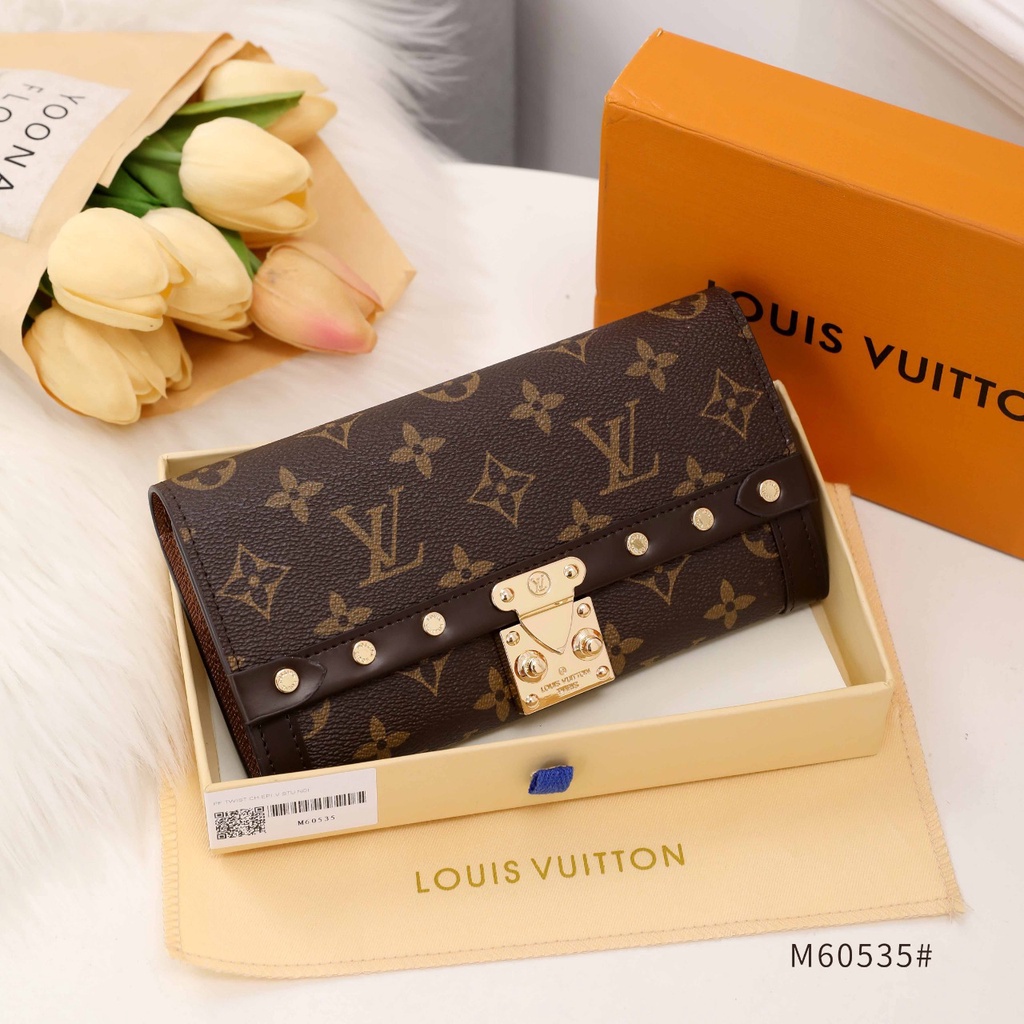 LV Ladies Long Wallet in Monogram M60535