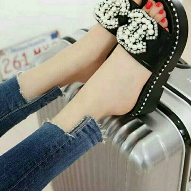 SENDAL CHANEL BAHAN SYNTETIS TINGGI 5cm