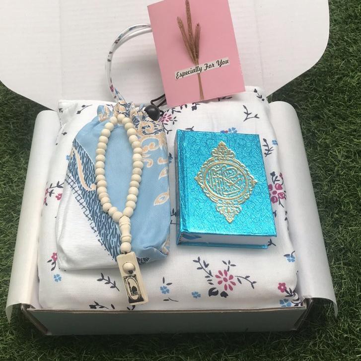 Terbaru dan terlaris Paket Alat Sholat/Paket Alat sholat cewek/Hamper alat sholat/hampers lebaran/Ka