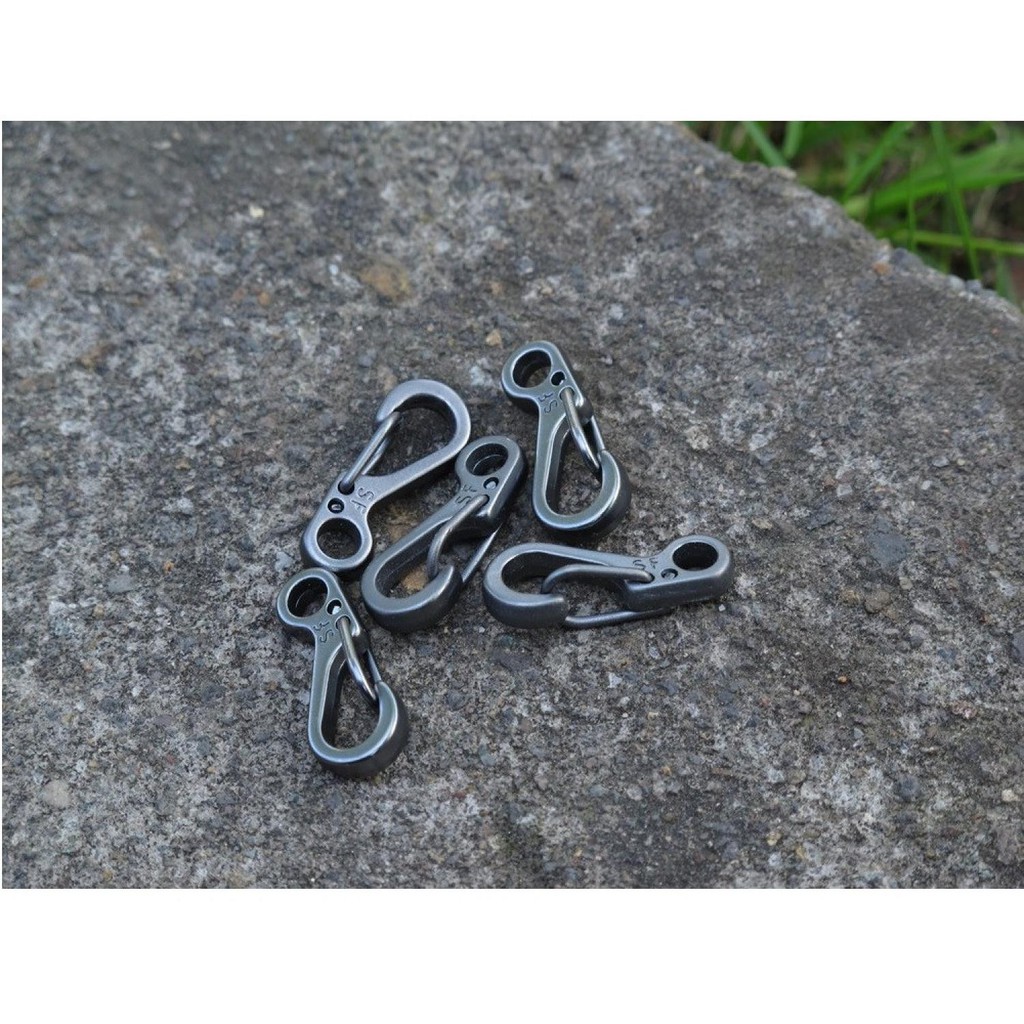 Best Seller ! Mini Spring Keychain Hanging Buckle Quickly Key Ring Carabiner / Alat Bantu Tali