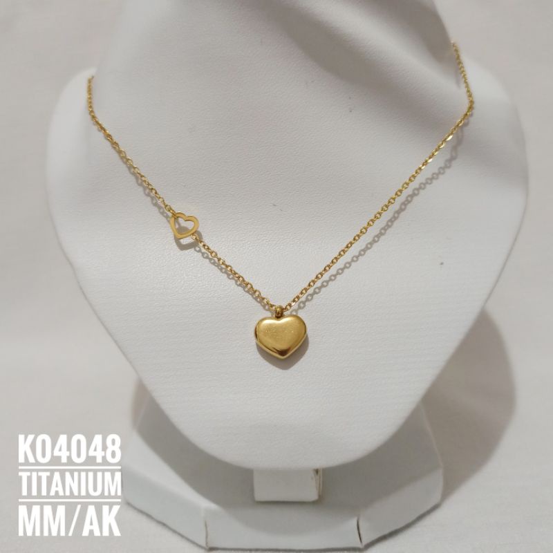 Kalung Titanium Love warna Gold K04048