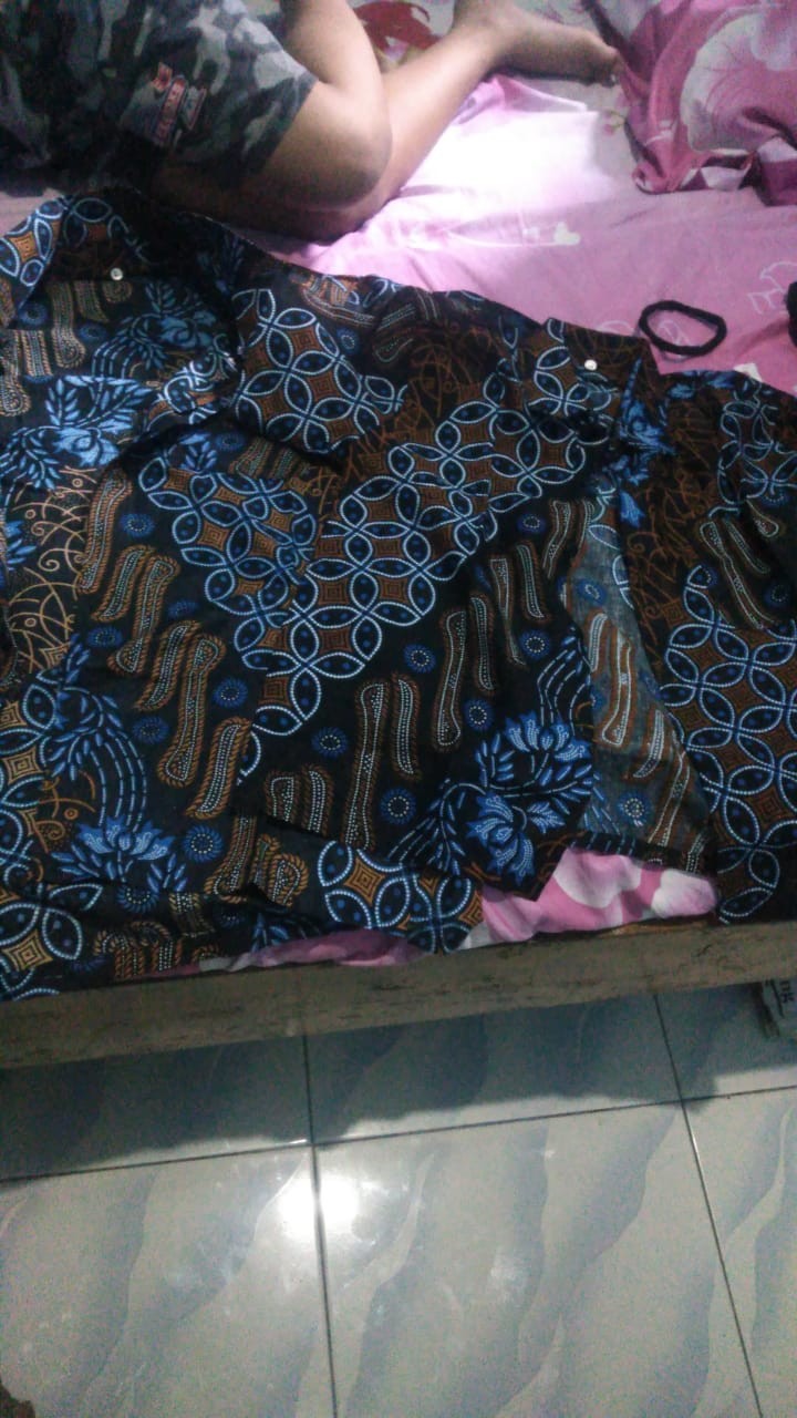 Hem Anak Dan Ayah  Batik Pria Seragam