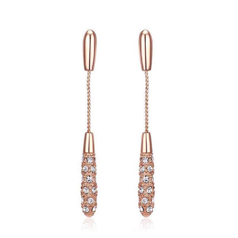 1 Pasang Anting Stud Panjang Bentuk Teardrop Bahan Alloy Untuk Wanita