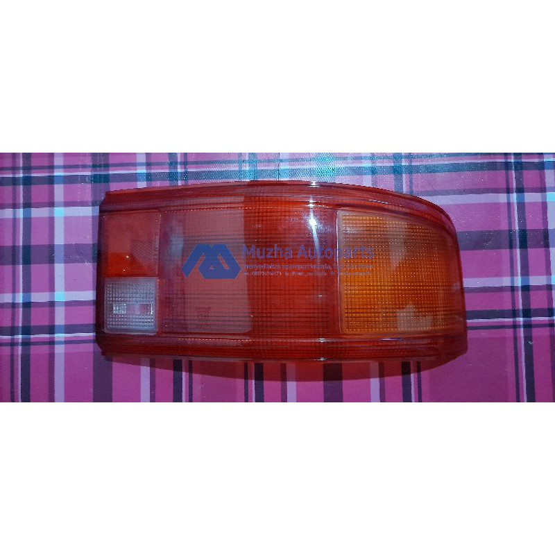 mika stoplamp lampu belakang kanan mazda 323 90