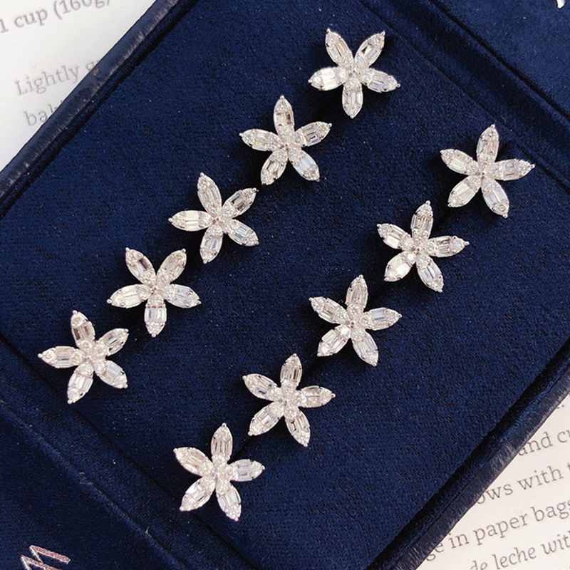 Delicate Crystal Flower Stud Earrings For Women Full Bling Bling Cubic Zirconia Stylish Lady's Accessories Party Jewelry