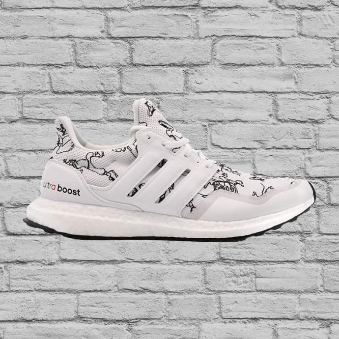 Sepatu Sneakers Pria Adidas Ultraboost Dna Disney Goofy Pack Fv6049 Toko.Rosesare
