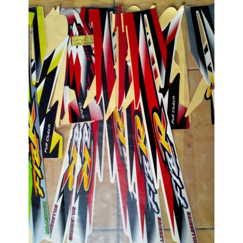 striping f1zr merah putih milenium