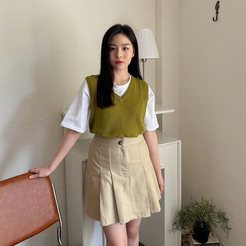 Ninette - Pleated Chino Skirt-6