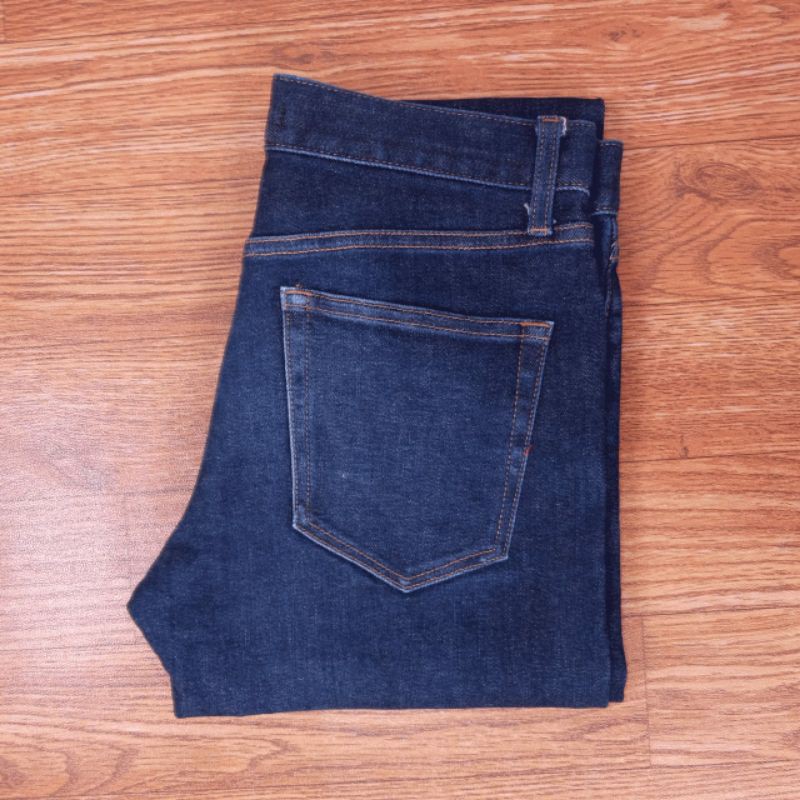 preloved celana uniqlo pria