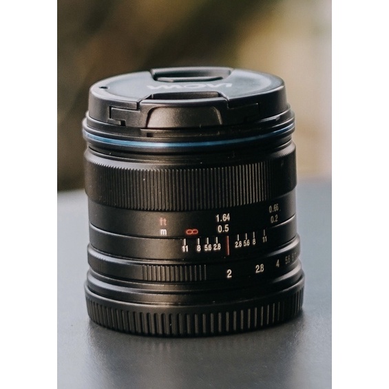 lensa laowa 7.5mm f2