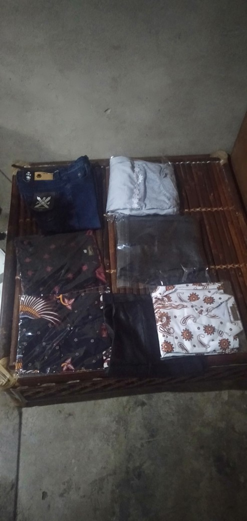 Keris Putih Kemeja Batik Pria Full Furing Bahan Katun Sragenan