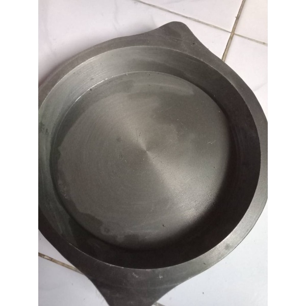 ( 20CM ) Cetakan Loyang Martabak Manis Bangka Terang Bulan Besi Cor