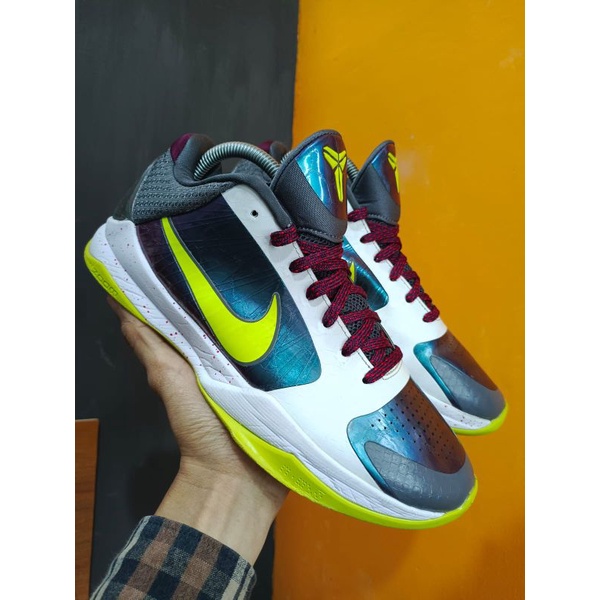 Sepatu Second Thrift Nike Zoom Kobe 5 Protro Chaos 2020 Size 42