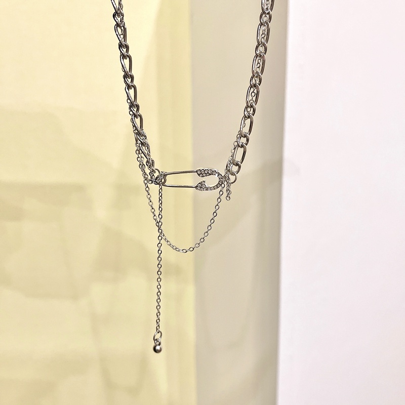 Kalung Rantai Pin Collarbone Gaya Hip Hop