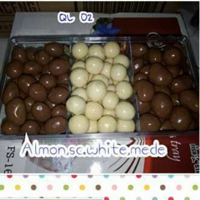 

Paket Parsel Coklat Murah Meriah Asli Delfi