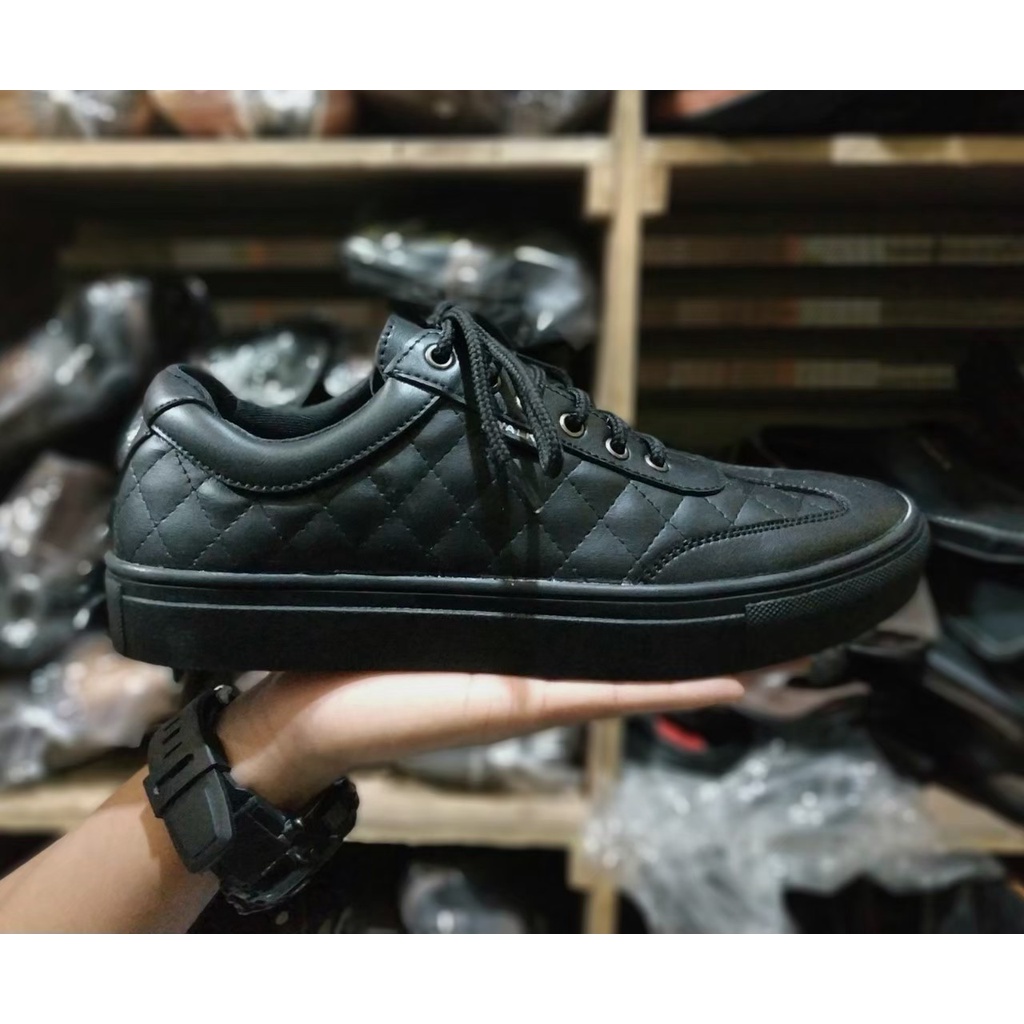 BURAY X SEPATU SNEAKERS PRIA DEWASA WALKER KULIT FORMAL CASUAL SEKOLAH KULIAH SNEAKER PRIA KERJA KANTOR GURU PNS PESTA RESMI NYAMAN || SNEAKER PRIA PANSUS ORIGINAL BERKUALITAS 2022