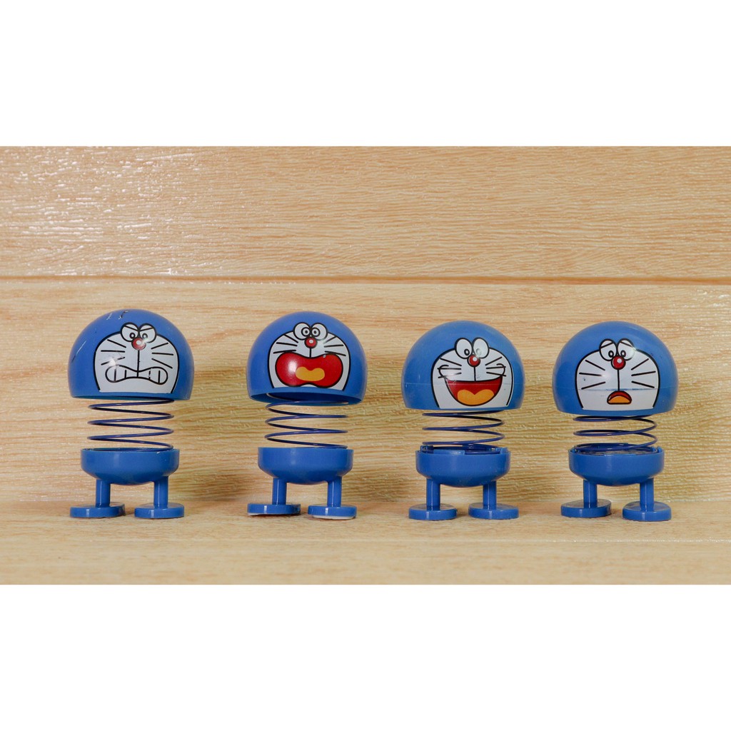 VOM Set Doraemon Pajangan Mobil Smile - Car Dashboard Spring Doll 0636