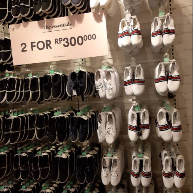 SEPATU RUBI COTTON ON