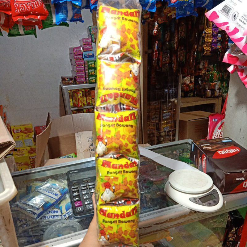 

Mandali pangsit bawang 1 renceng isi 10pcs