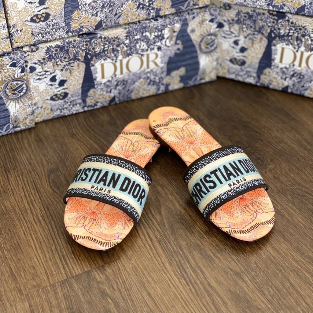 DIOR SANDAL WANITA FLAT DIOR DRS009