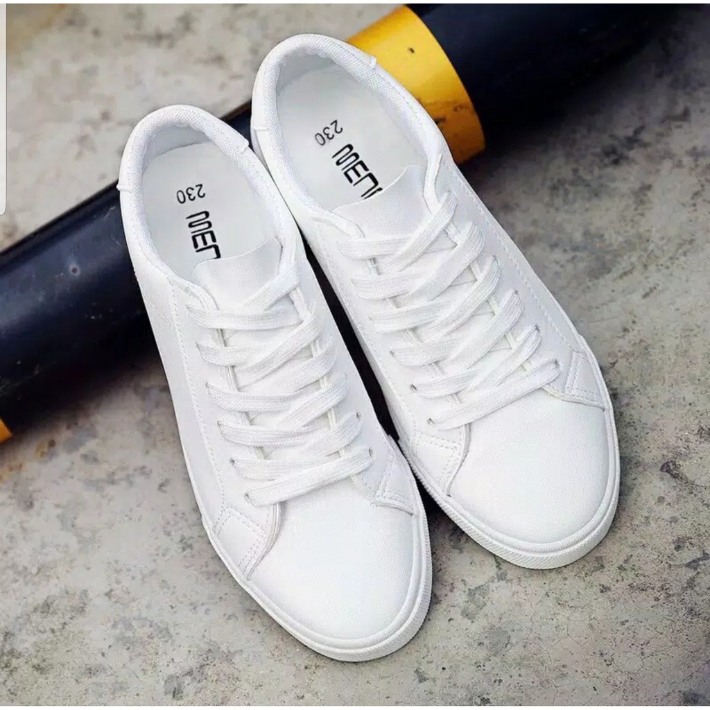 Sepatu Wanita Sneakers Full White