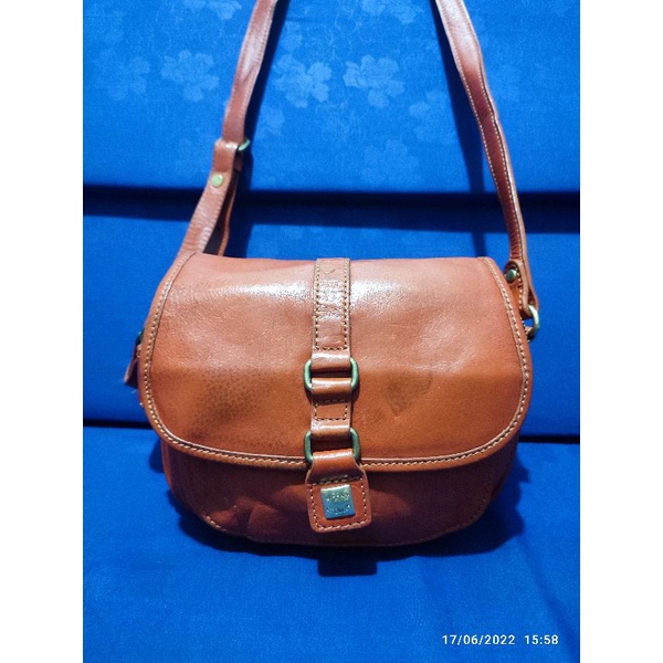 sling kulas nicole st gilles wanita