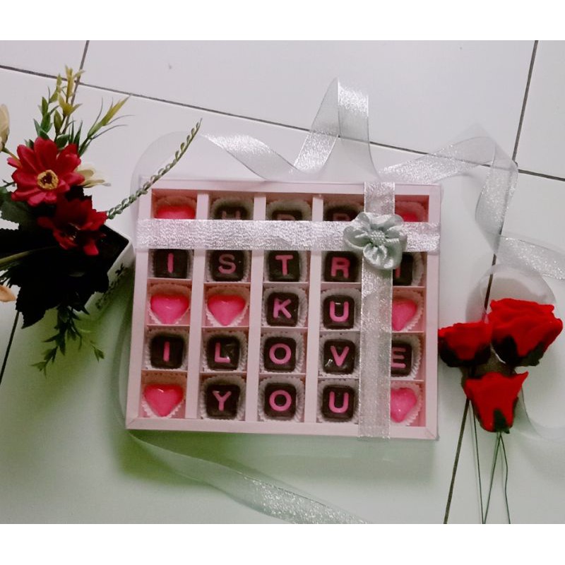 

coklat karakter/coklat ucapan/kado ultah/souvenir