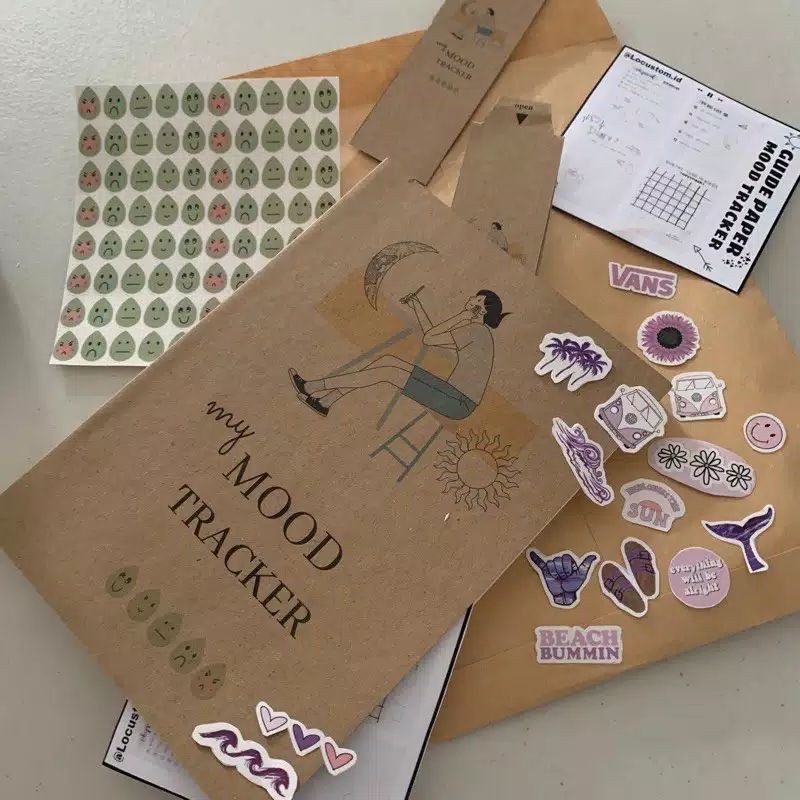 Notebook MOOD TRACKER KIT (spesial tahun baru)
