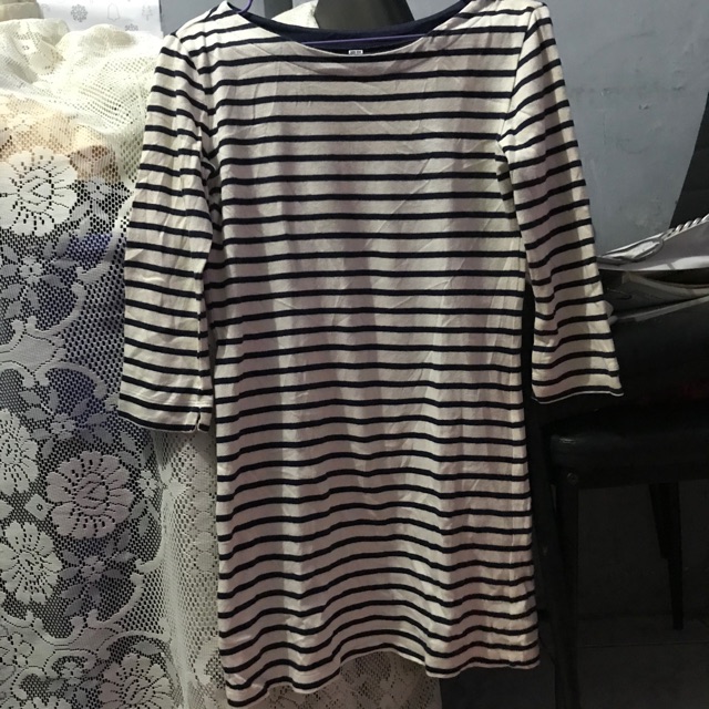 Blouse Stripe Tunik Uniqlo PRELOVED