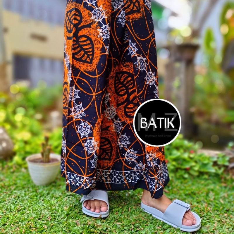 sarung batik | sarung gloyor goyor motif terbaru Seno abstrak | sarung wanita perempuan santriwati |