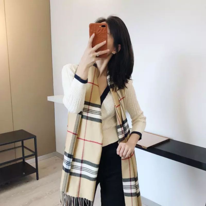 SYAL&amp;SCARF BUR BERY KOTAK CASHMERE IMPORT/SELENDANG MUSIM DINGIN