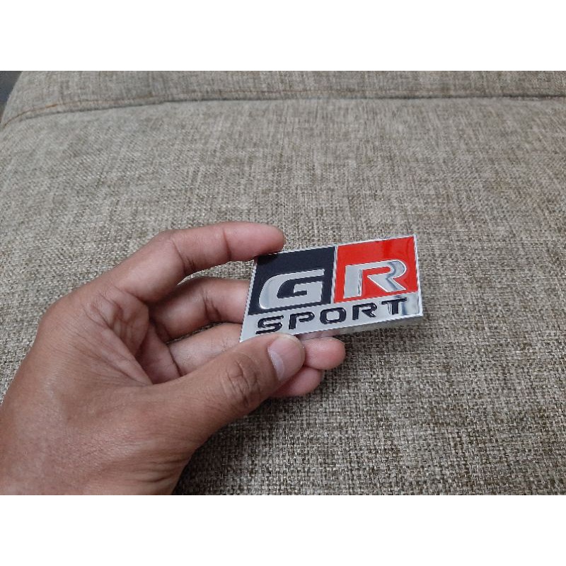 EMBLEM TEMPELAN STIKER LOGO GR SPORT TOYOTA GAZOO RACING EXTERIOR AKSESORIS LUAR MOBIL