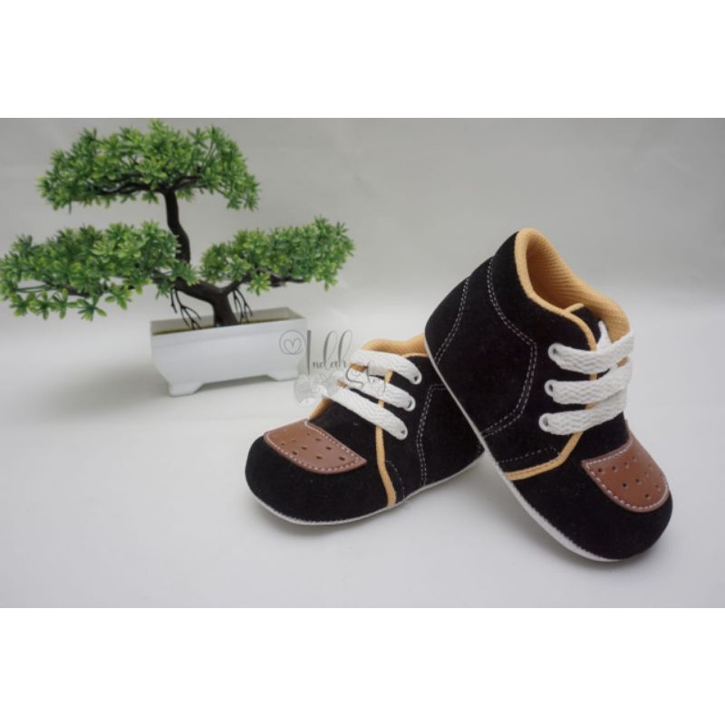 SEPATU BAYI MERANGKAK JUNGLE TALI KEREN