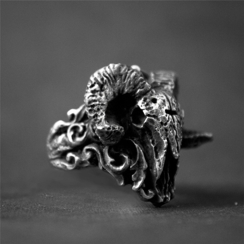 Vampire Ring Goat Ring Stainless Steel Bull Skull Unique Engagement Party Ring Men Punk Ring Jewelry Sheep Goat Head Horn Biker Ring