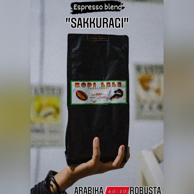 

Blend Kopi Susu "SAKKURAGI" Arabika 60% Robusta 40% 1Kg & 200gr