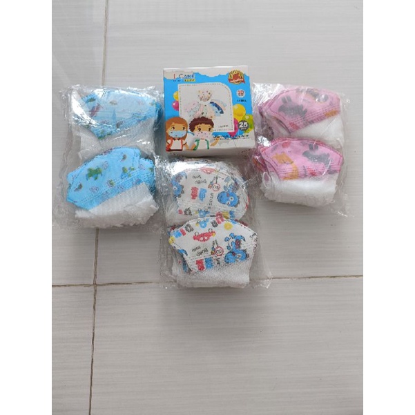 masker  anak DUCKBILL 3ply motif kids earloop 25pc( DB ANAK 25PC FREE BOX higenis kids)