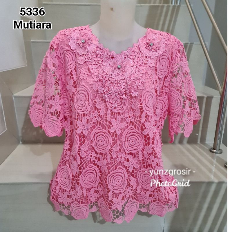 Blouse Brukat Putih, Hitam, Warna Tangan Pendek Import Size XL, 2XL, 3XL-2