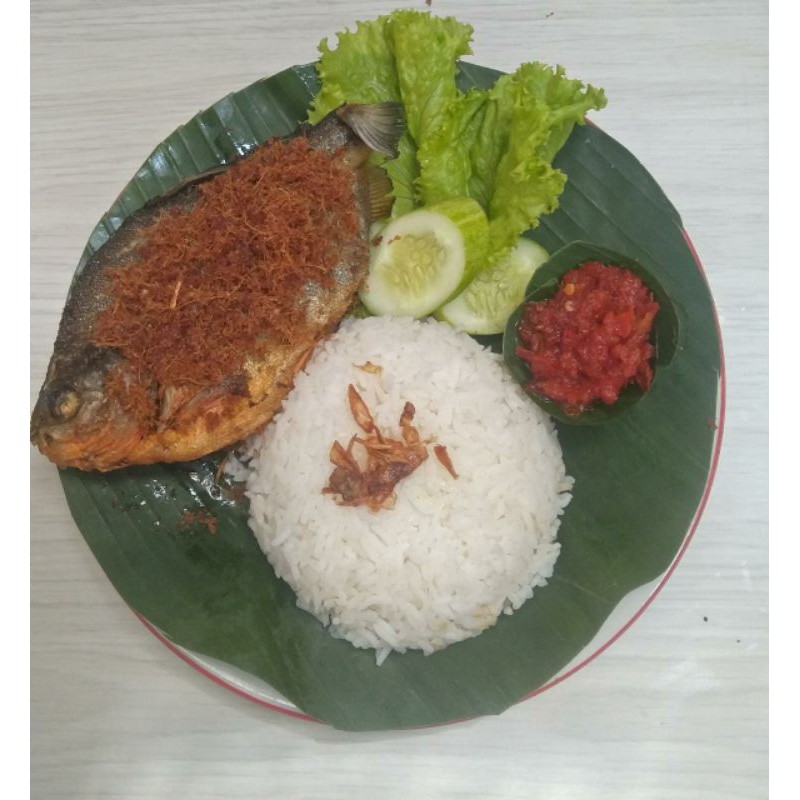 

paket nasi bok+aneka masak ikan