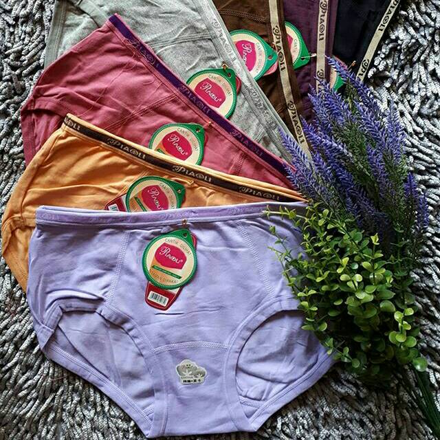  Celana  Dalam wanita  katun  polos piaoli Shopee  Indonesia